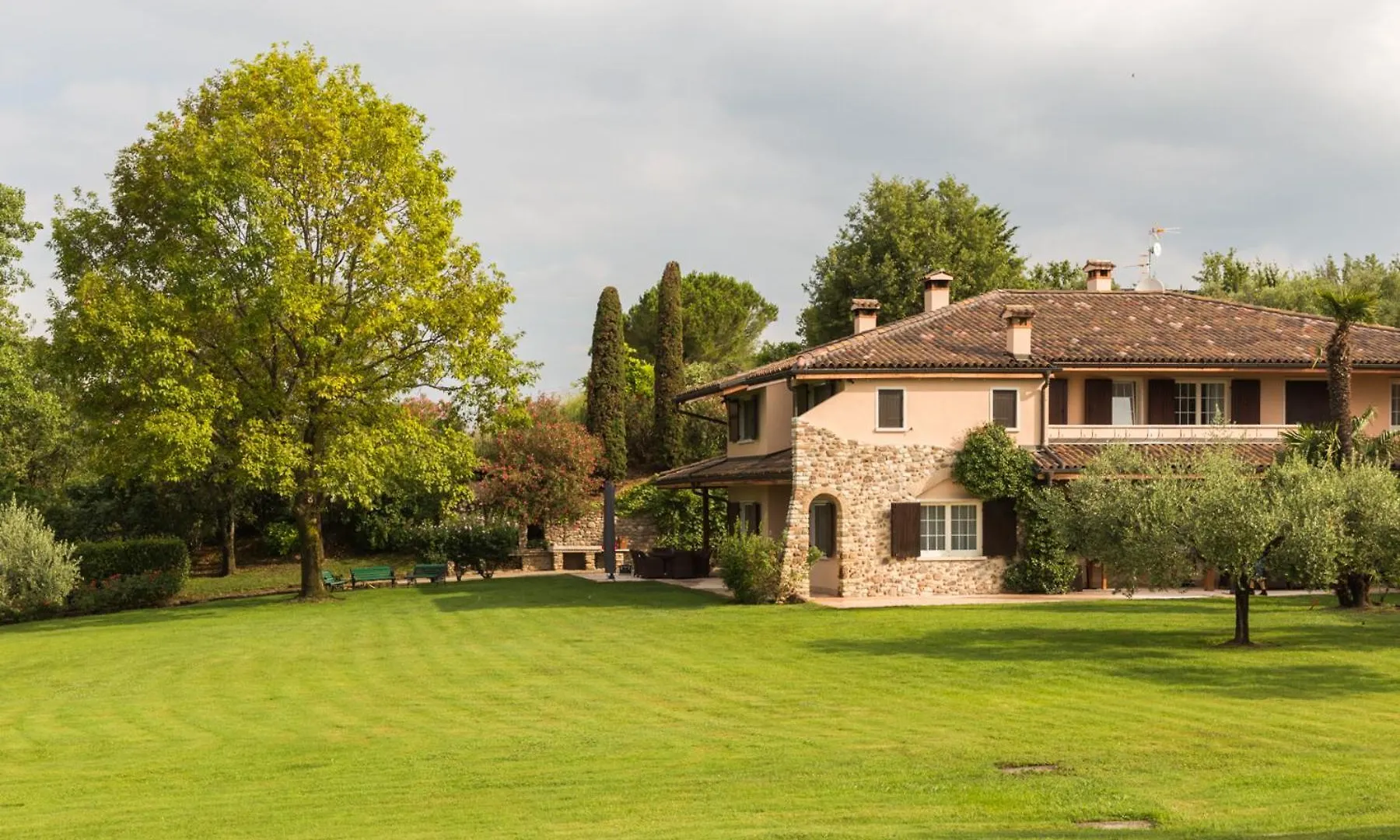 Villa Minerva Lazise 0*,  Italy